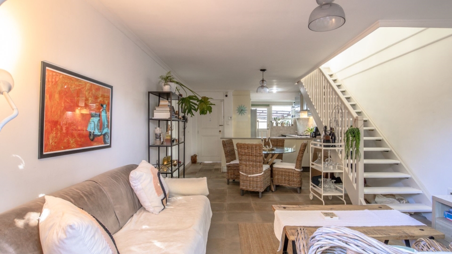 To Let 3 Bedroom Property for Rent in Wynberg Upper Western Cape